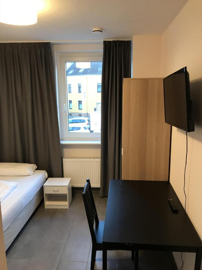 Rentapartment Duesseldorf Exteriör bild