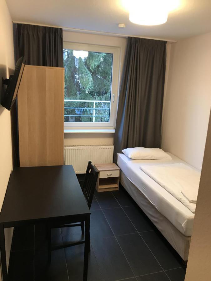 Rentapartment Duesseldorf Exteriör bild